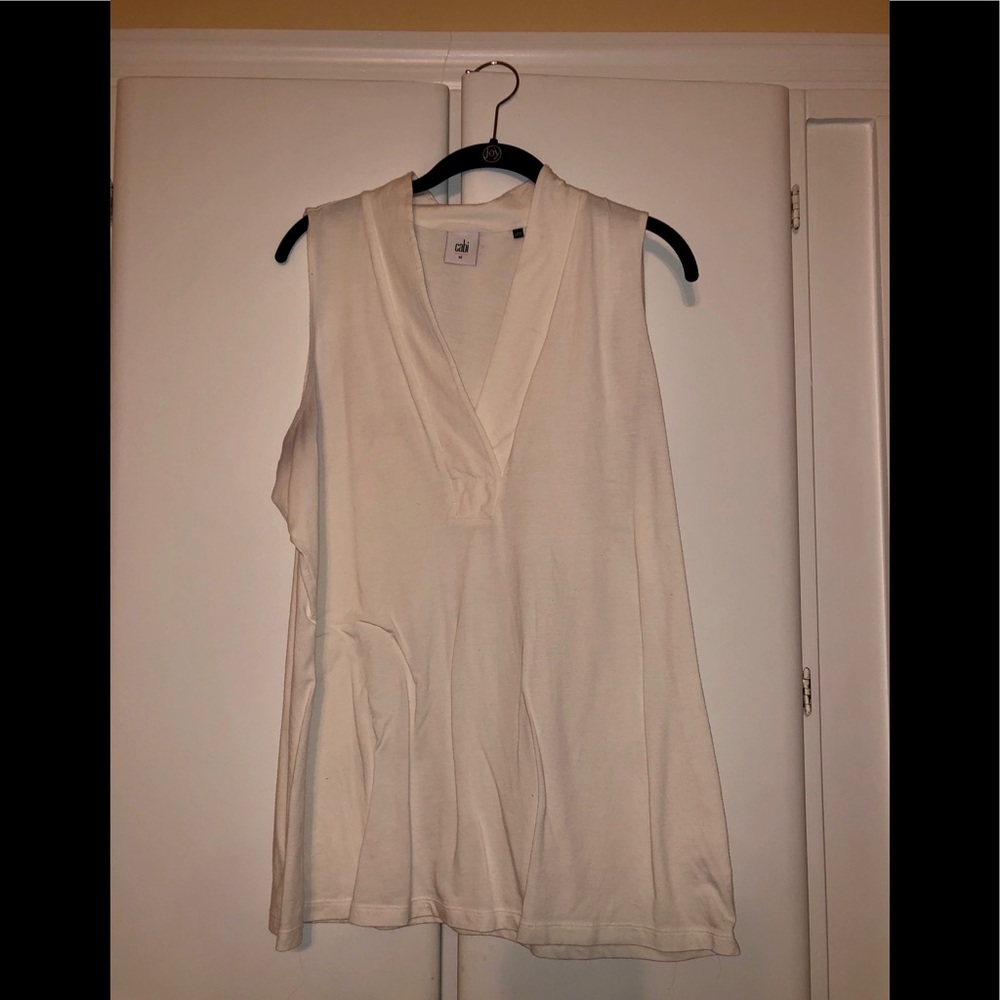 Off-white CAbi sleeveless cotton top—hip-length